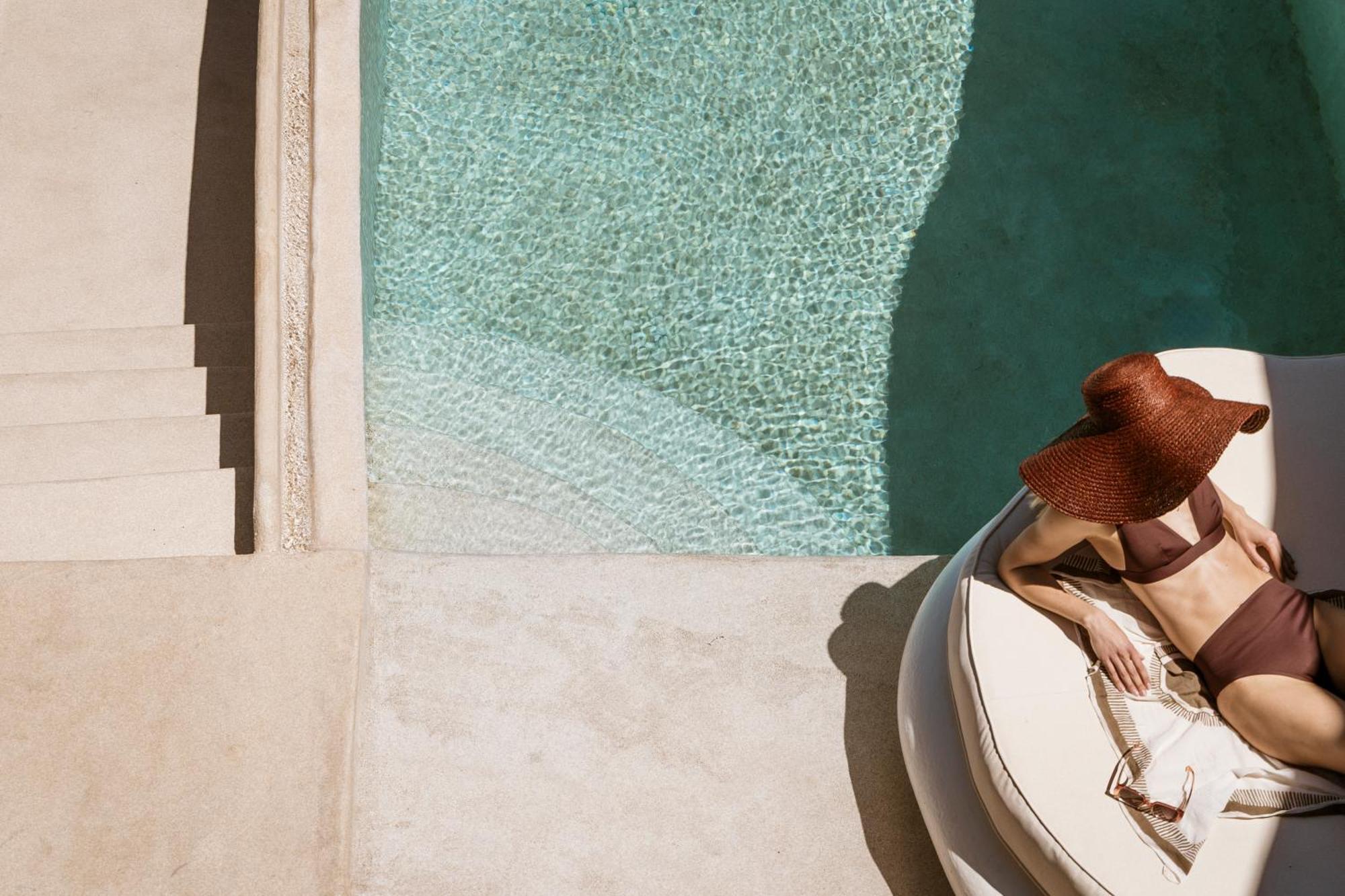 One Of One 5* Imerovigli (Santorini)
